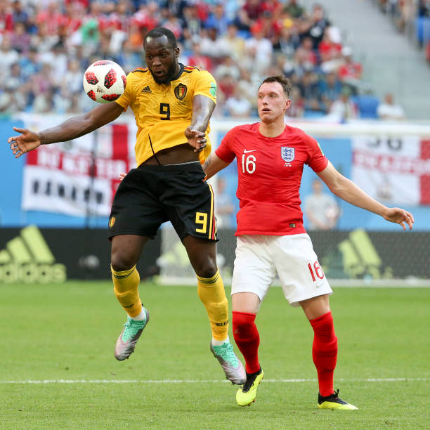 表现出色 表现出色