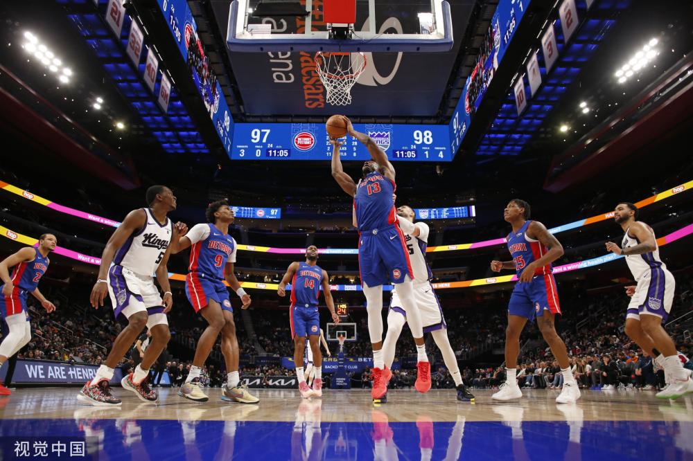 埃泽在比赛 埃泽在比赛